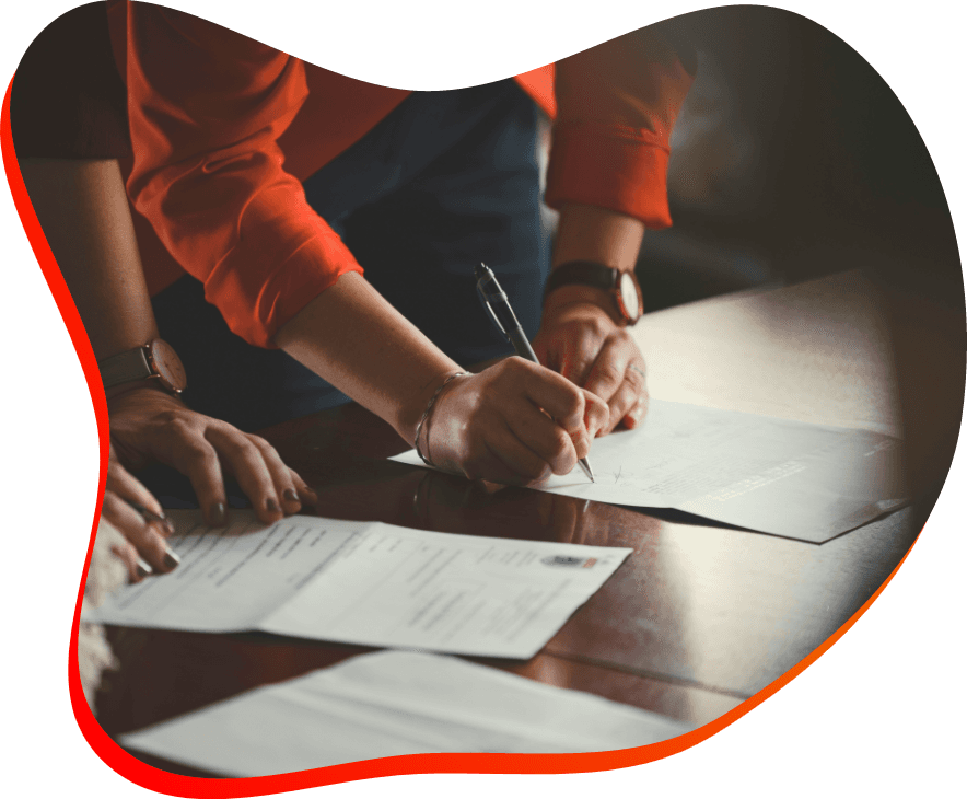 Успешный отель с довольными гостями